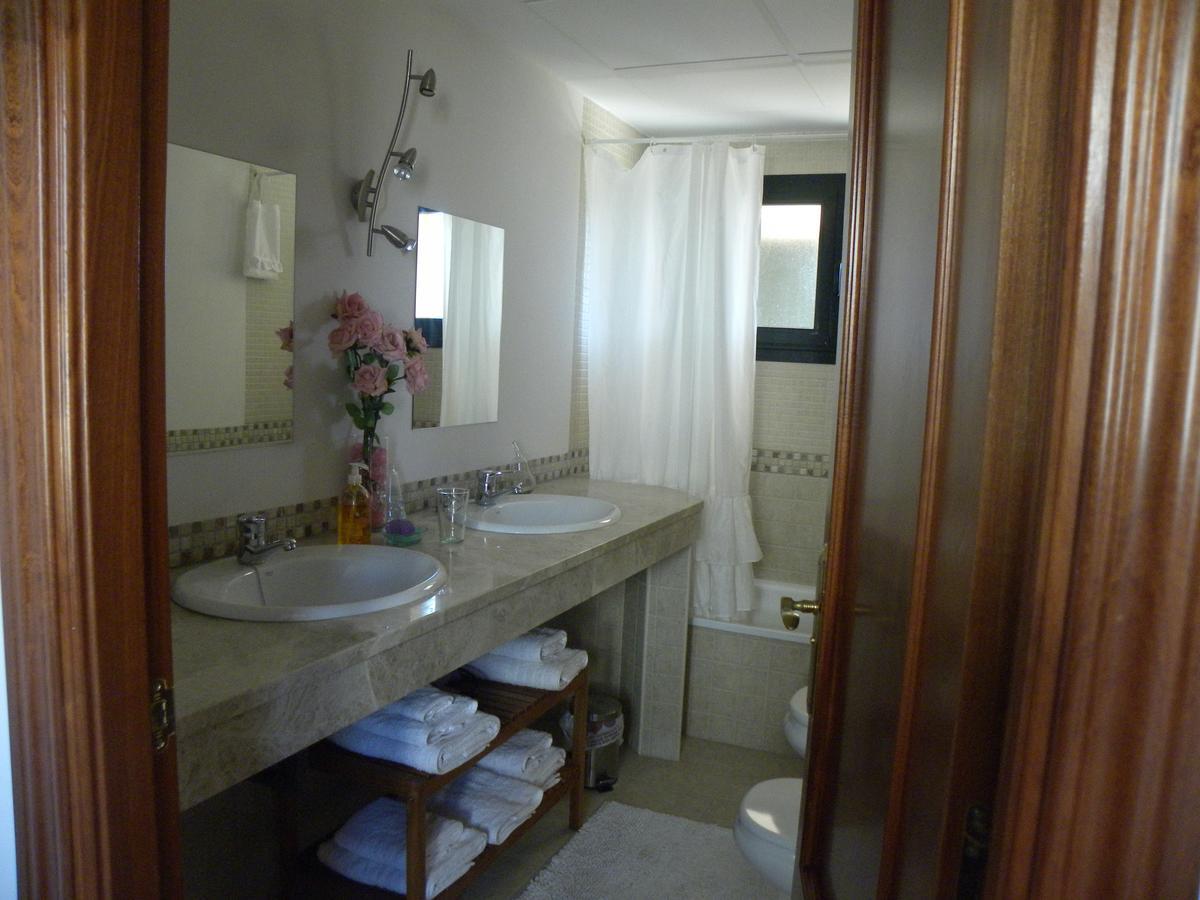El Jardin De Los Gatos Apartament Caces Εξωτερικό φωτογραφία